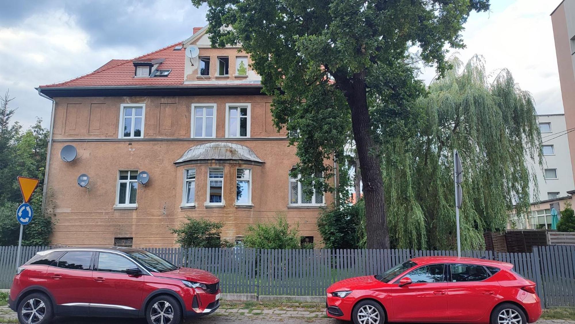 Апартаменты Mieszkanie Z Widokiem Na Park -Cieplice Slaskie Zdroj Еленя-Гура Экстерьер фото